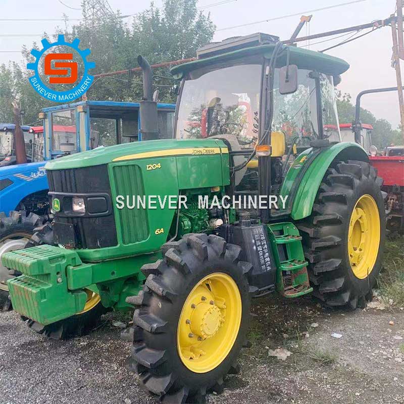 JOHN DEERE TRACTOR 1204 WITH LOADER