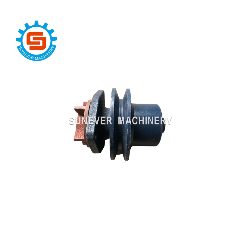 Agricultural machinery partss Shanghai New Holland tractor 4100-4102 water pump 