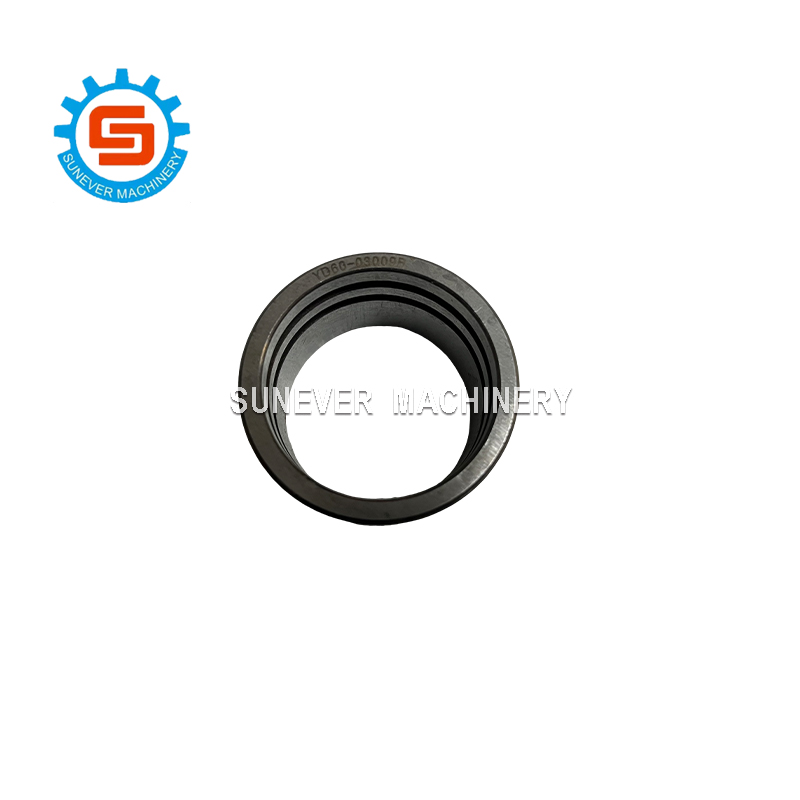 ZOOMLION COMBINE HARVESTER PARTS OUTPUT SHAFT SLEEVE